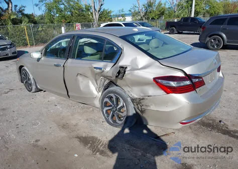2016 Honda Accord Ex z USA, uszkodzony, nr VIN 1HGCR2F75GA226592